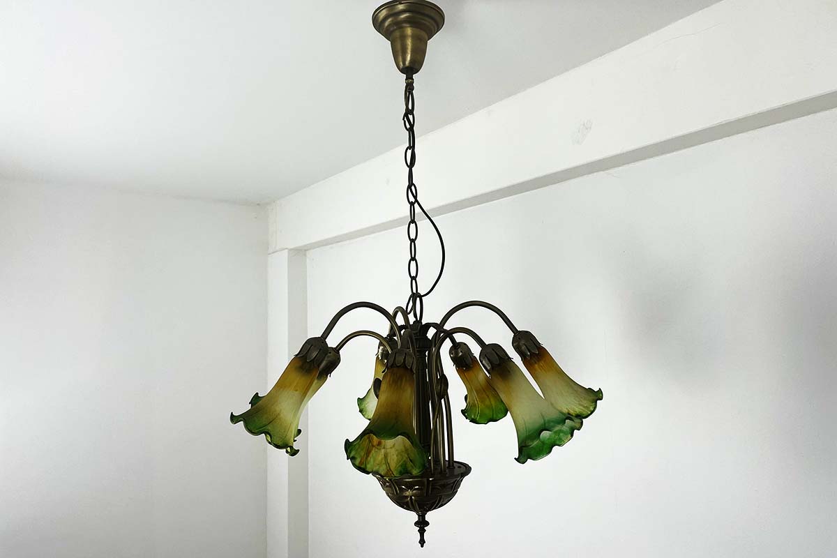 Art Nouveau lamp with stylized angel's trumpets (flowers)