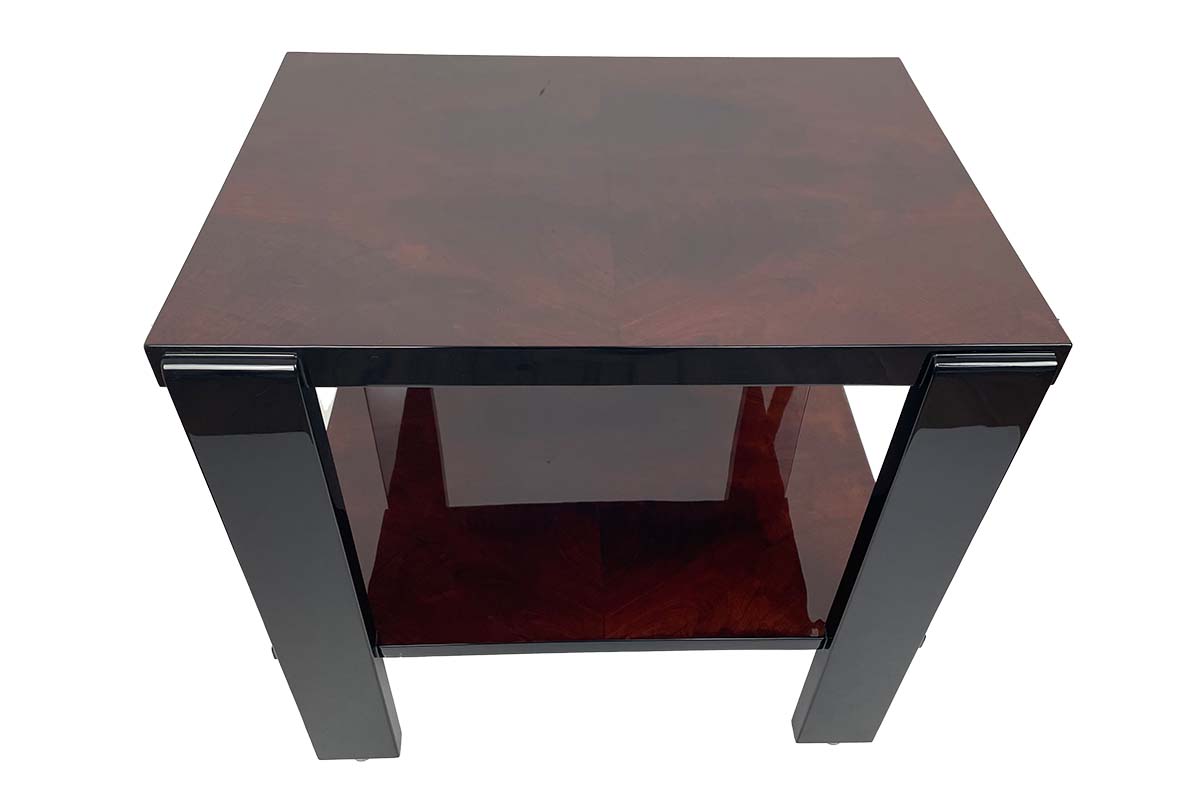 Art Deco side table rectangular from Paris around 1930 with beautiful veneer and black high-gloss lacquer